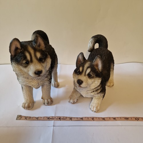 Husky puppy dog figurine - husky,
